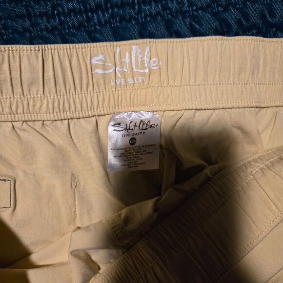 Salt life shorts xl - Picture 3 of 3